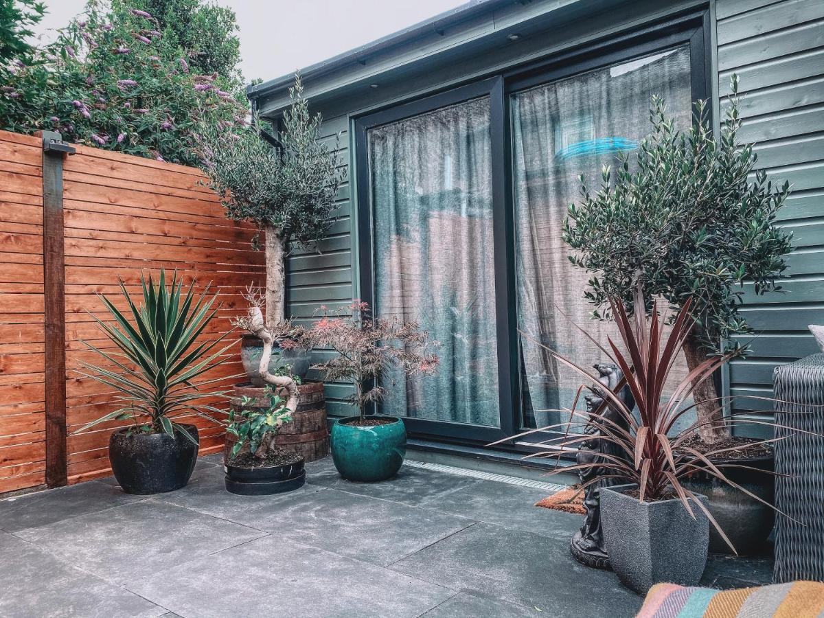 Cosy Studio Apartment นิวมาร์เก็ต ภายนอก รูปภาพ