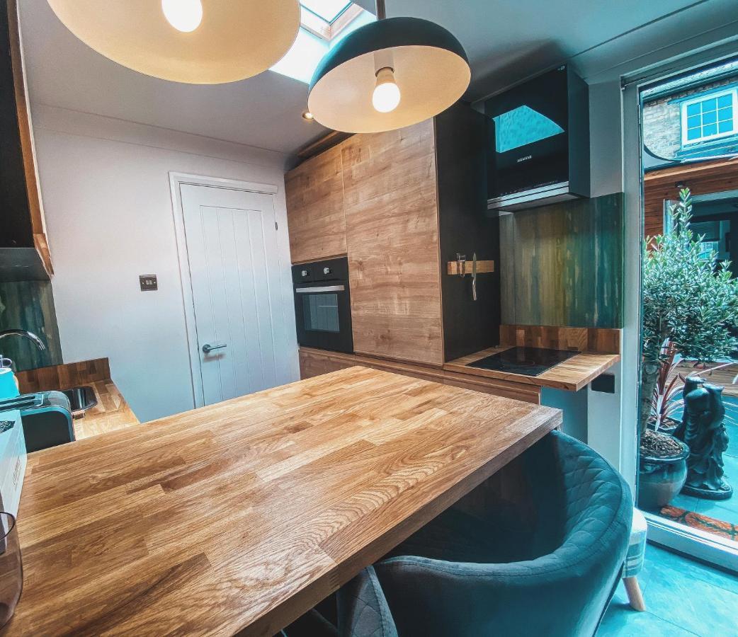 Cosy Studio Apartment นิวมาร์เก็ต ภายนอก รูปภาพ